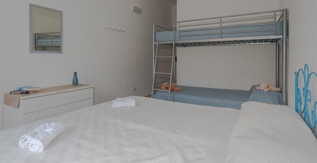 Muma Hostel SantʼAntìoco Kültér fotó