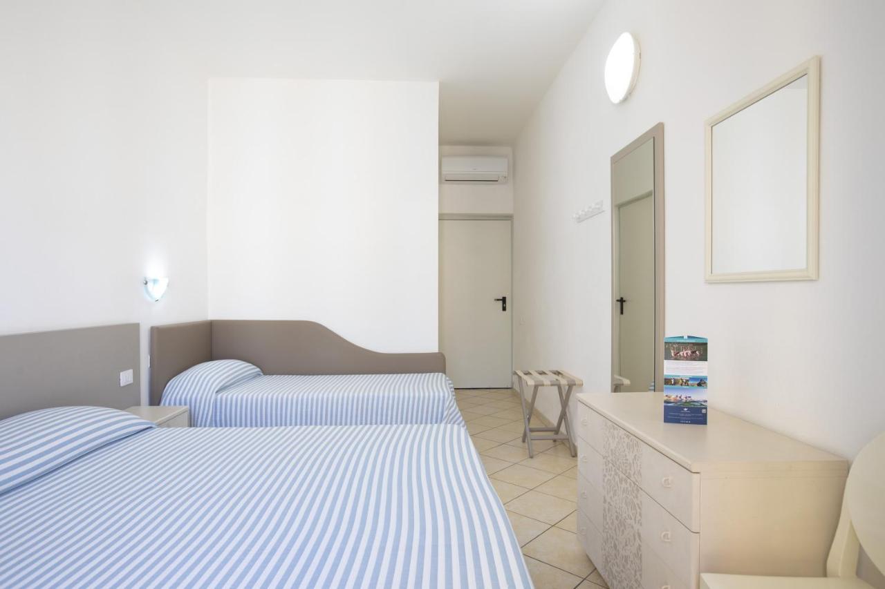 Muma Hostel SantʼAntìoco Kültér fotó
