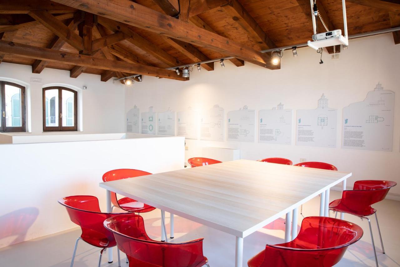 Muma Hostel SantʼAntìoco Kültér fotó