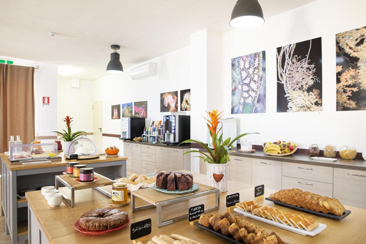 Muma Hostel SantʼAntìoco Kültér fotó