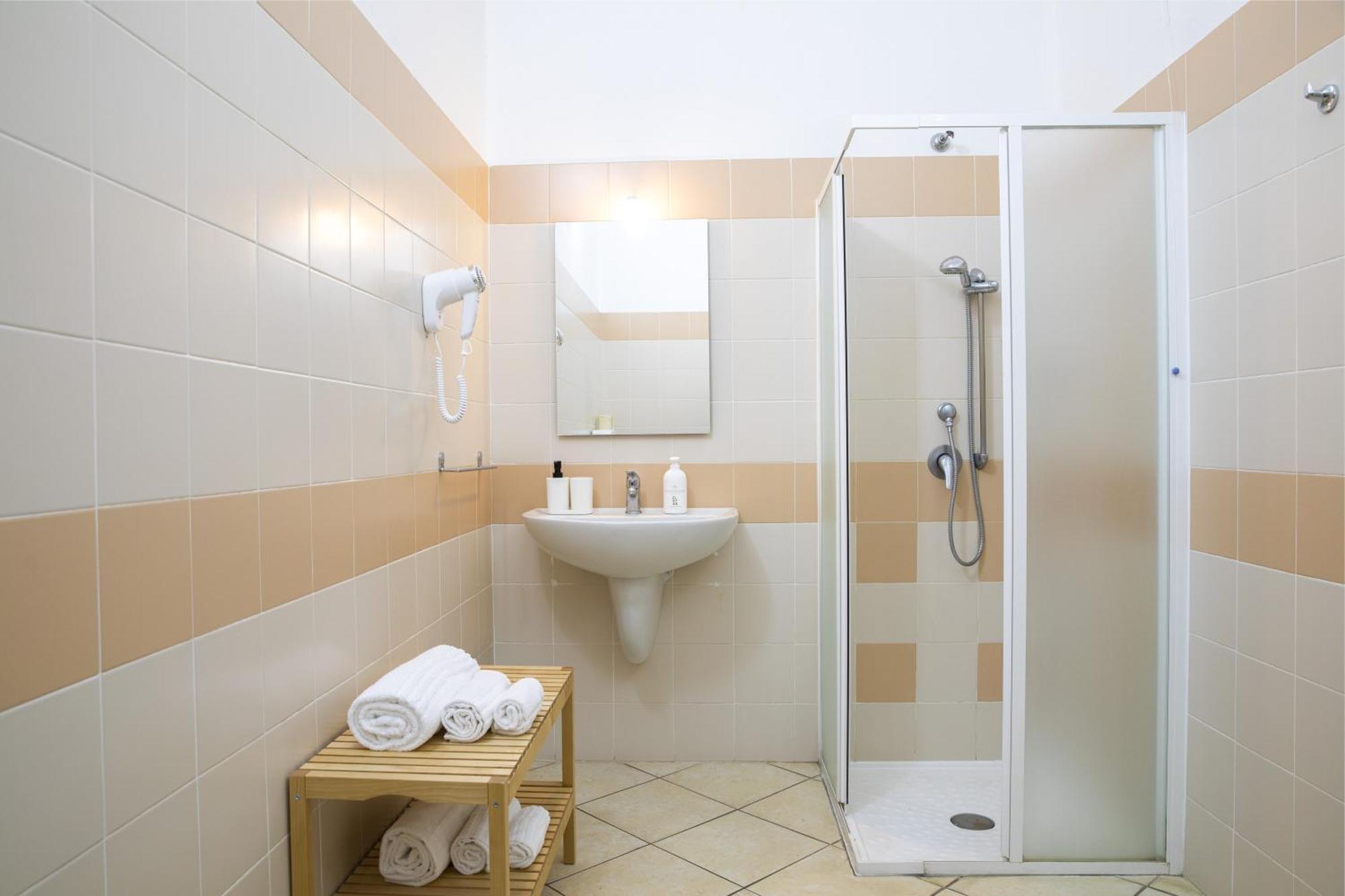 Muma Hostel SantʼAntìoco Kültér fotó