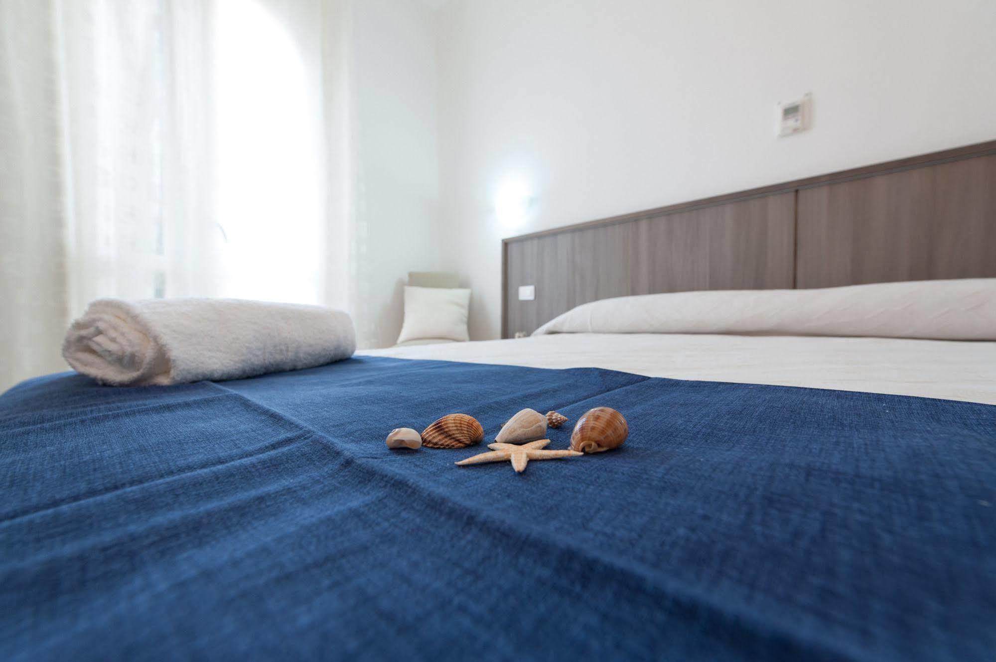 Muma Hostel SantʼAntìoco Kültér fotó