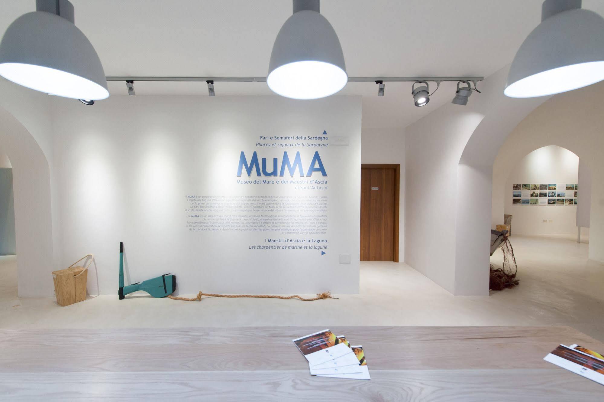 Muma Hostel SantʼAntìoco Kültér fotó